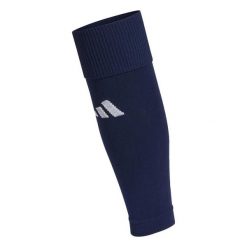 Skarpetki adidas Milano. Niebieskie skarpetki adidas, bez wzorów, z elastanu. Za 37.99 zł.
