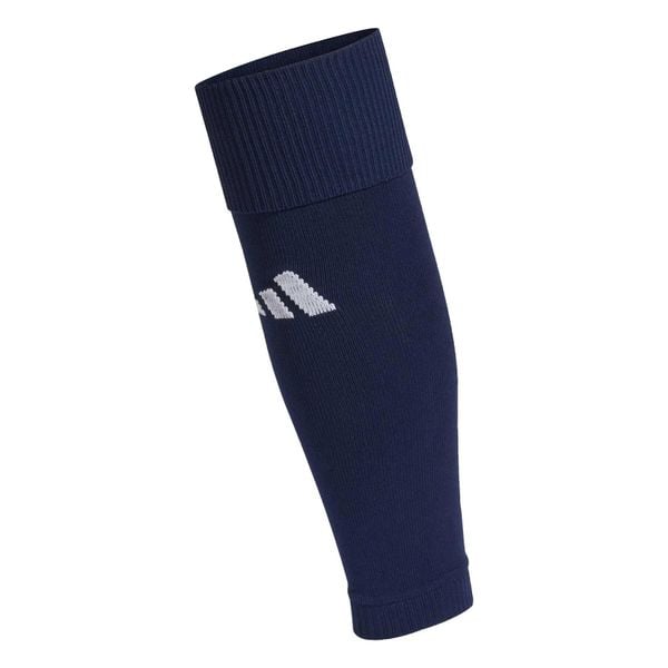 Skarpetki adidas Milano. Niebieskie skarpetki adidas, bez wzorów, z elastanu. Za 37.99 zł.