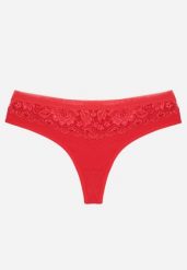Czerwone Majtki Stringi z Bawełną Ozdobione Koronką Thelanthe. Czerwone stringi Born2be, z aplikacjami, z bawełny. Za 7.99 zł.