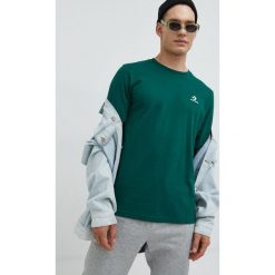 Converse t-shirt bawełniany kolor zielony gładki. Zielone t-shirty Converse, m, z aplikacjami, z bawełny, bez kołnierzyka, bez ramiączek. W wyprzedaży za 89.99 zł.