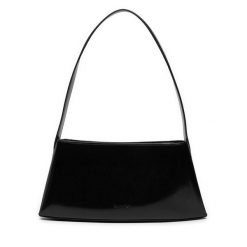 Torebka Calvin Klein. Czarne torebki klasyczne Calvin Klein, bez wzorów, klasyczne, bez dodatków. Za 649.99 zł.