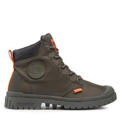 Trapery Palladium. Brązowe traperki Palladium, bez wzorów, bez obcasa, bez zapięcia. Za 479.99 zł.