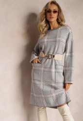 Szara Dzianinowa Sukienka Oversize z Naszytymi Kieszeniami w Kratę Deliuba. Szare sukienki Renee, l, bez wzorów, z dzianiny, bez kołnierzyka, bez ramiączek, midi, oversize. W wyprzedaży za 76.99 zł.