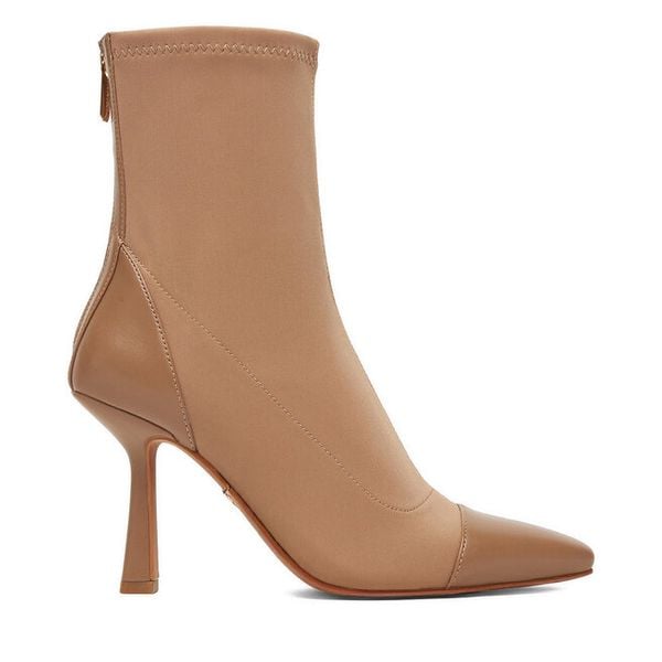 Botki Nine West. Brązowe botki Nine West, bez wzorów, bez obcasa, na szpilce, bez zapięcia. Za 279.99 zł.