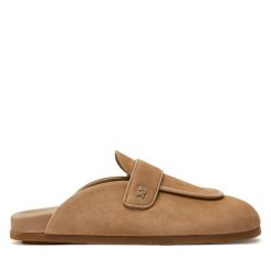 Klapki Max Mara. Brązowe klapki Max Mara, bez wzorów, bez obcasa, bez zapięcia. Za 2,199.00 zł.
