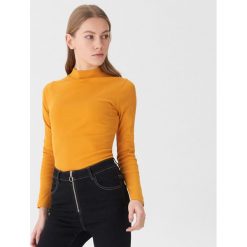 Bluzka z półgolfem - Żółty. Bluzki marki House. Za 49.99 zł.