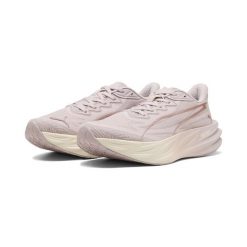 Damskie buty do biegania Deviate Pure NITRO™ PUMA. Czerwone buty do biegania Puma, bez wzorów, bez zapięcia, do biegania. Za 649.00 zł.