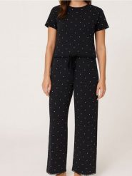 Piżama dwuczęściowa z domieszką wiskozy - czarny. Czarne piżamy Sinsay, l, bez wzorów, z wiskozy, bez kołnierzyka, bez ramiączek. Za 59.99 zł.