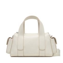 Torebka Calvin Klein. Białe torebki klasyczne Calvin Klein, bez wzorów, klasyczne, bez dodatków. Za 489.99 zł.