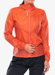 Kurtka przeciwwiatrowa damska Inov-8 Windshell. Czerwone kurtki Inov-8, xs, bez wzorów, z poliamidu, bez kaptura, do biegania. Za 235.39 zł.