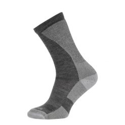 Skarpety Trekkingowe Na Giean Enhanced Medium Weight Crew Grey. Szare skarpetki NA GIEAN, bez wzorów, z wełny. Za 78.99 zł.