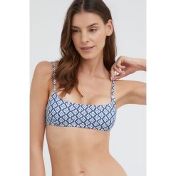 Pepe Jeans biustonosz kąpielowy CHARIS TOP kolor granatowy lekko usztywniona miseczka. Niebieskie bikini Pepe Jeans, bez wzorów, z jeansu. W wyprzedaży za 124.99 zł.