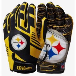 Wilson Youth NFL Stretch Fit Gloves Team Pittsburgh Steelers. Czarne rękawiczki Wilson, bez wzorów, sportowe. W wyprzedaży za 119.85 zł.