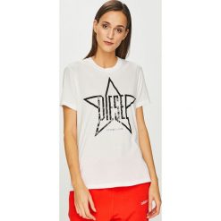 Diesel - Top. Białe t-shirty Diesel, bez wzorów, z bawełny, bez kołnierzyka, bez ramiączek. W wyprzedaży za 129.90 zł.