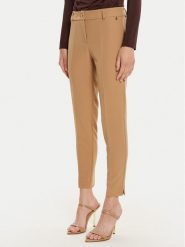 Maryley Spodnie materiałowe 24IB52Z/M19/43ER Brązowy Regular Fit. Brązowe spodnie materiałowe Maryley, bez wzorów, z materiału. Za 129.99 zł.