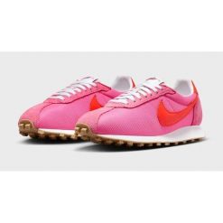 Buty Sportowe Damskie Nike W Ld‑1000. Czerwone buty do biegania Nike, bez wzorów, bez zapięcia, do biegania. Za 171.60 zł.