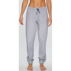 Tommy Hilfiger - Spodnie piżamowe. Piżamy marki Tommy Hilfiger. W wyprzedaży za 149.90 zł.