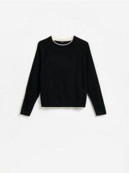 Sweter z kontrastową lamówką - czarny. Czarne swetry Reserved, l, bez wzorów, z dzianiny, bez ramiączek. Za 99.99 zł.