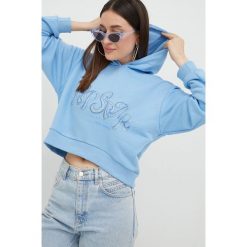 Local Heroes bluza damska z kapturem z aplikacją. Niebieskie bluzy Local Heroes, l, z aplikacjami, z dzianiny, z kapturem. W wyprzedaży za 209.99 zł.