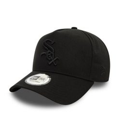 Czapka z daszkiem New Era. Czarne czapki z daszkiem New Era, bez wzorów. Za 99.99 zł.