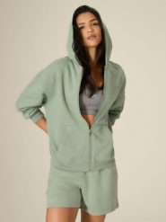 4F Bluza loose z kapturem damska - zielona S. Zielone bluzy 4f, s, bez wzorów, z dzianiny, bez ramiączek, z kapturem. Za 179.99 zł.