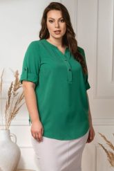 Bluzka modna elegancka swobodna rękaw 3/4 DAFNE zielona. Zielone bluzki KARKO, l, bez wzorów, z elastanu, biznesowe, bez kołnierzyka, bez ramiączek. Za 189.50 zł.