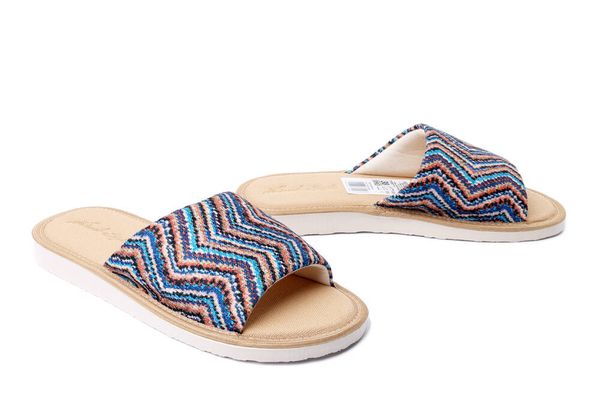 METEOR 090 IGA beżowy, kapcie damskie. Brązowe kapcie Meteor, bez wzorów. Za 47.99 zł.