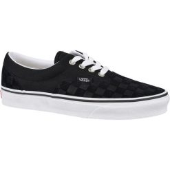 Buty sportowe do chodzenia unisex, Era Deboss Checkerboard. Czarne buty sportowe lifestyle Vans, bez wzorów, sportowe, bez zapięcia, vans era. Za 199.99 zł.