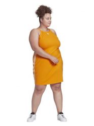 Adidas Sukienka w kolorze pomarańczowym rozmiar: XXL. Pomarańczowe sukienki adidas, s, bez wzorów, z materiału, bez kołnierzyka, bez ramiączek, midi. Za 82.44 zł.