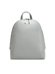 Calvin Klein Plecak Embossed Calvin Round Backpack K60K613185 Szary. Szare plecaki Calvin Klein, bez wzorów, ze skóry, bez dodatków. Za 439.99 zł.