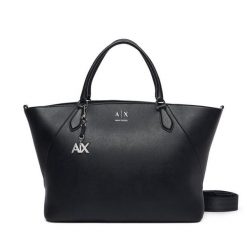Torebka Armani Exchange. Czarne torebki klasyczne Armani Exchange, bez wzorów, bez dodatków. Za 829.99 zł.