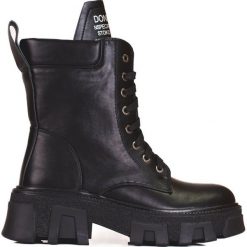 Sznurowane workery damskie z protektorem Shelovet czarne. Czarne botki SHELOVET, bez wzorów, bez obcasa, bez zapięcia. Za 248.79 zł.