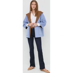 Weekend Max Mara dwustronny płaszcz wełniany przejściowy oversize. Płaszcze Weekend Max Mara, bez wzorów, z materiału, z kapturem. W wyprzedaży za 1,569.90 zł.