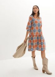 Sukienka shirtowa z lejącego materiału z wiskozą. Niebieskie sukienki bonprix, bez wzorów, z wiskozy, bez kołnierzyka, bez ramiączek. Za 92.99 zł.