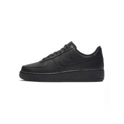 Buty Nike Air Force 1 '07 Czarny. Czarne buty treningowe Nike, bez wzorów, z gumy, bez zapięcia, trekkingowe, Nike Air Force. Za 768.00 zł.