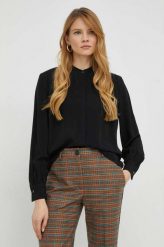 BOSS koszula damska kolor czarny regular ze stójką. Czarne koszule Boss, bez wzorów, z tkaniny, bez kołnierzyka, bez ramiączek. W wyprzedaży za 489.99 zł.