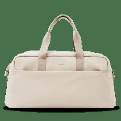 Duża torba sportowa WINGS WILLOW BEIGE. Brązowe torby podróżne Wings, bez wzorów, z materiału, na ramię, duże. Za 259.90 zł.