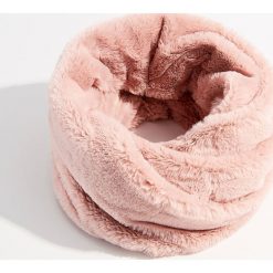 Komin ze sztucznego futra - Różowy. Szaliki i kominy marki B'TWIN. W wyprzedaży za 29.99 zł.