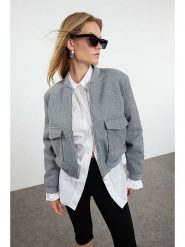 Trendyol Kurtka w kolorze szarym rozmiar: XL. Szare kurtki Trendyol, xl, bez wzorów, bez kaptura. Za 130.99 zł.