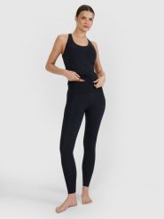 4F Legginsy do jogi i pilatesu szybkoschnące damskie - czarne XL. Czarne legginsy 4f, bez wzorów, z dzianiny, sportowe. W wyprzedaży za 129.99 zł.
