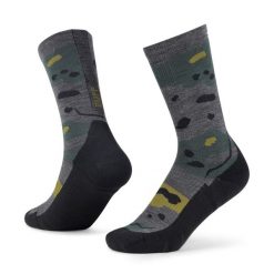 Skarpetki Buff MERINO LIGHTWEIGHT CREW SOCK LWC2. Szare skarpetki Buff, bez wzorów, z elastanu. Za 129.90 zł.