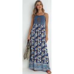 Granatowa Sukienka Spill. Niebieskie sukienki Born2be, l, bez wzorów, z jeansu, boho, bez kołnierzyka, bez ramiączek, maxi, gorsetowe. W wyprzedaży za 71.99 zł.