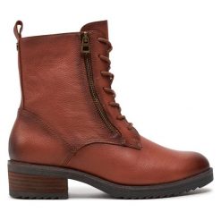 Botki Caprice. Brązowe botki Caprice, bez wzorów, bez obcasa, na płaskiej podeszwie, bez zapięcia. Za 279.99 zł.