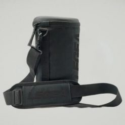 Torba sportowa z paskiem na ramię VELAM czarna 17 x 25 cm. Czarne torby sportowe LEGEA, bez wzorów, z gumy, na ramię. Za 92.00 zł.
