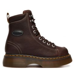 Trzewiki Dr. Martens. Brązowe botki Dr Martens, bez wzorów, bez obcasa, na płaskiej podeszwie, bez zapięcia. Za 899.99 zł.