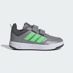 Buty Tensaur Sport 3.0 CF K. Brązowe buty sportowe lifestyle adidas, bez wzorów, z gumy, bez zapięcia, na jogę i pilates. Za 169.00 zł.