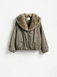 Kurtka bomber oversize - brązowy. Brązowe kurtki Reserved, l, bez wzorów, z tkaniny, bez kaptura. Za 279.99 zł.