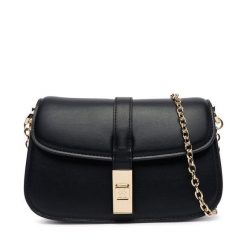 Torebka Tommy Hilfiger. Czarne kopertówki Tommy Hilfiger, bez wzorów, wizytowe, bez dodatków. Za 529.99 zł.