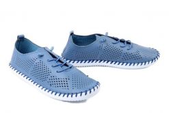 ARTIKER RELAKS 56C1482 niebieski, półbuty damskie. Niebieskie półbuty wsuwane Artiker Relaks, na lato, bez wzorów, ze skóry, bez obcasa. Za 189.90 zł.