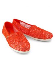 TOMS Espadryle w kolorze czerwonym rozmiar: 37. Czerwone espadryle TOMS, bez wzorów, bez obcasa. Za 114.45 zł.